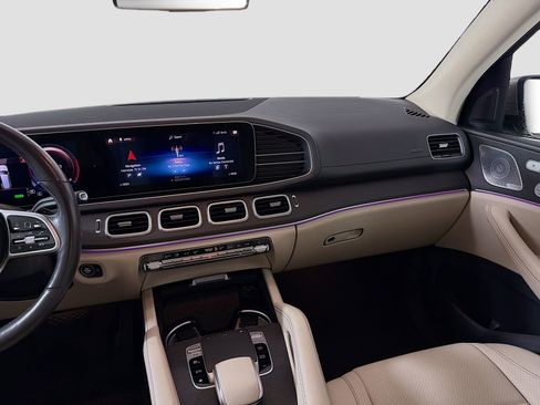 Used 2020 Mercedes-Benz GLS 450 4MATIC image 27