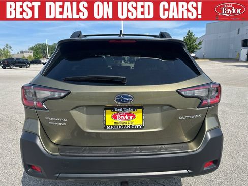 Used 2024 Subaru Outback Premium AWD/4WD image 4