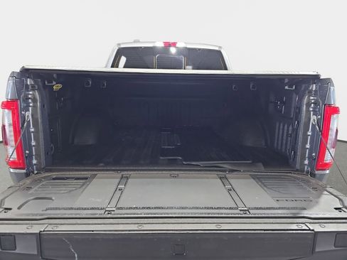 Used 2021 Ford F150 Platinum image 14