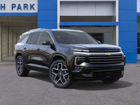 New 2026 Chevrolet Traverse High Country image 7