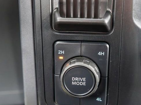 Used 2024 Ford F150 XLT image 26