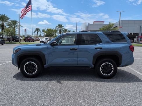 Certified 2025 Toyota 4Runner TRD Off-Road Premium AWD/4WD image 7