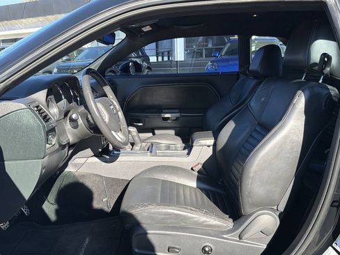 Used 2013 Dodge Challenger R/T Plus RWD image 32