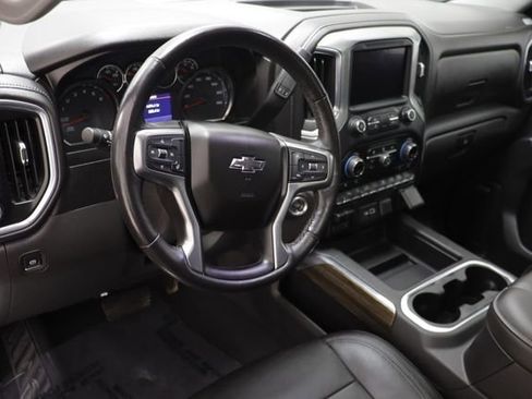 Used 2020 Chevrolet Silverado 1500 LT Trail Boss image 27