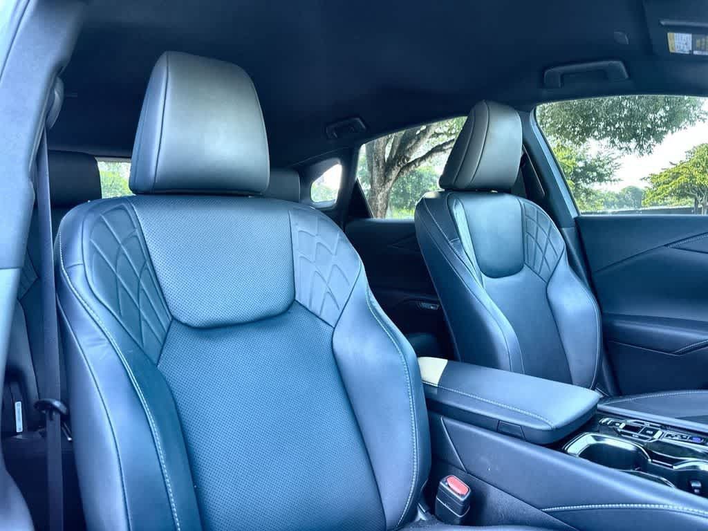 Used 2025 Lexus RX 350 FWD w/ Technology Package image 27