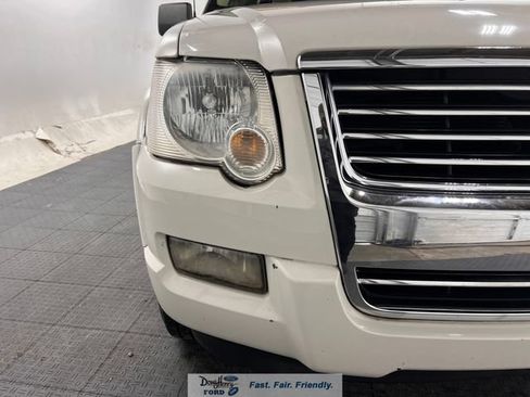Used 2009 Ford Explorer XLT RWD image 9