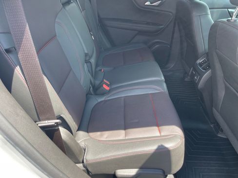 Used 2022 Chevrolet Blazer RS w/ Enhanced Convenience Package FWD image 16