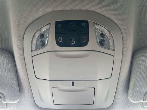 Used 2025 Toyota Grand Highlander AWD image 36