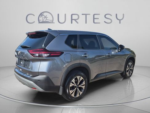 Certified 2023 Nissan Rogue SV FWD image 7