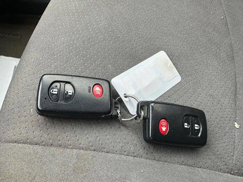 Used 2010 Toyota Prius Two image 44