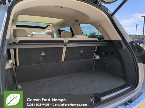 Used 2020 Mercedes-Benz GLS 450 4MATIC image 30