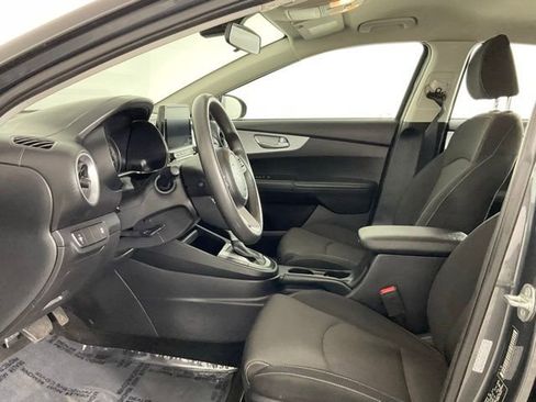 Used 2024 Kia Forte LX image 10