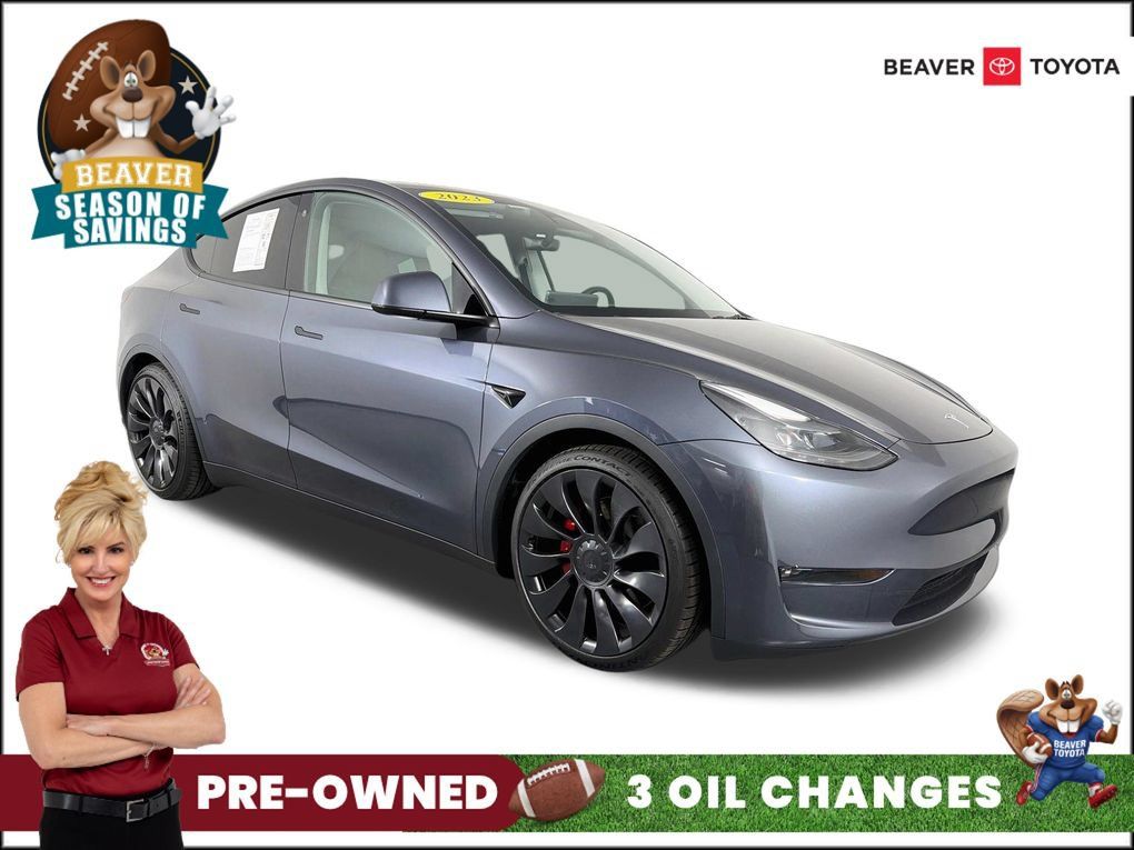 Used 2023 Tesla Model Y Performance AWD/4WD image 1