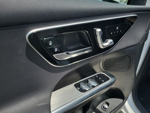 Certified 2026 Mercedes-Benz GLC 300 image 17