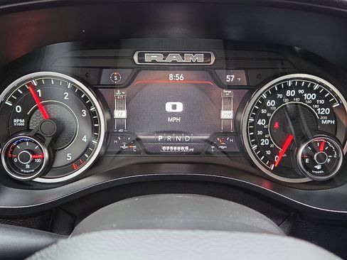 Used 2022 RAM 1500 Laramie RWD image 15