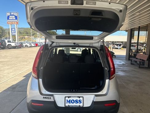 Used 2020 Kia Soul S image 21