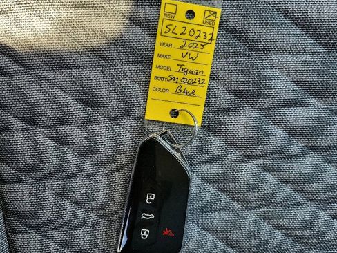 Certified 2025 Volkswagen Tiguan S AWD/4WD image 36