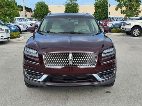 Used 2019 Lincoln Nautilus Select image 2