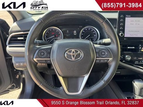 Used 2023 Toyota Camry XLE FWD image 28