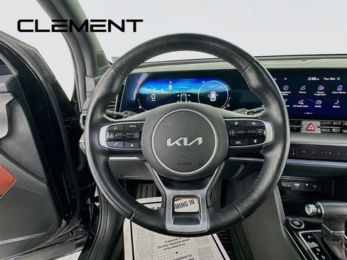 Used 2023 Kia Sportage SX image 15