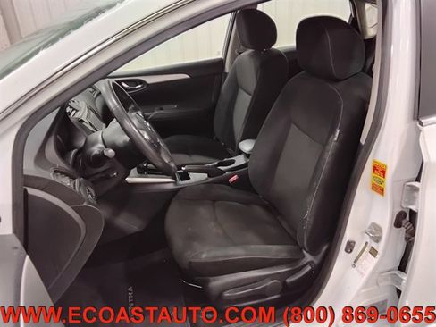Used 2019 Nissan Sentra S image 10