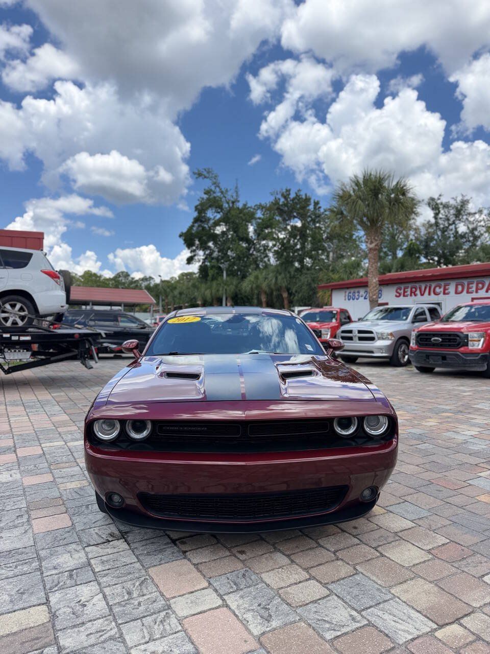 Used 2017 Dodge Challenger SXT w/ Blacktop Package RWD image 2