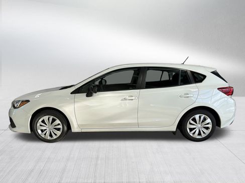 Certified 2022 Subaru Impreza 2.0i image 4