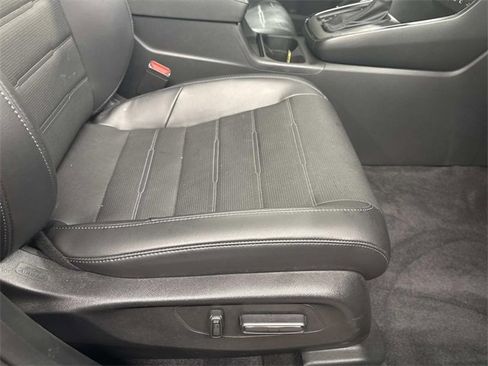 Used 2023 Honda CR-V EX-L image 28