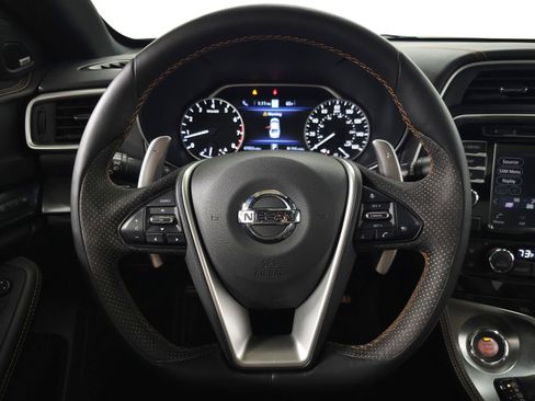 Used 2019 Nissan Maxima SR w/ Premium Package FWD image 21