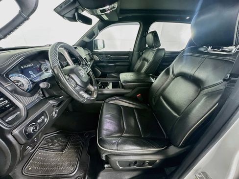 Used 2019 RAM 1500 Limited RWD image 13