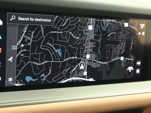 Certified 2024 Porsche Cayenne Coupe image 17