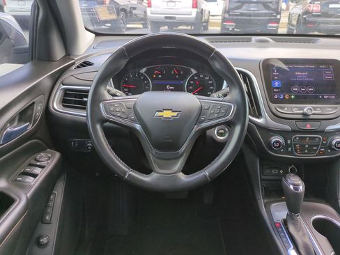 Used 2021 Chevrolet Equinox Premier image 16
