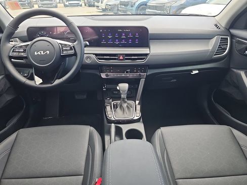 New 2026 Kia Seltos EX w/ EX Sunroof Package FWD image 12