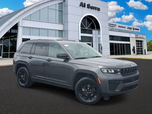 New 2026 Jeep Grand Cherokee Altitude AWD/4WD image 1
