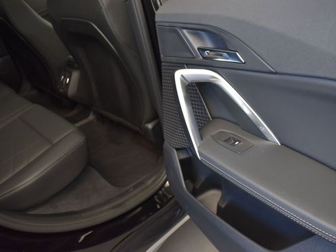 Used 2025 BMW X1 xDrive28i image 21