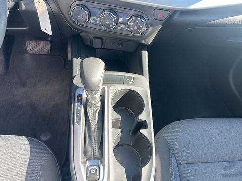 Used 2024 Chevrolet Trax LS image 13