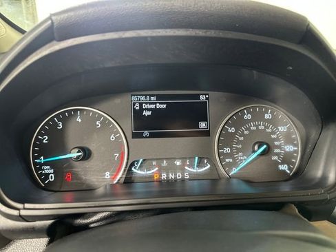 Used 2019 Ford EcoSport SE w/ SE Convenience Package image 17