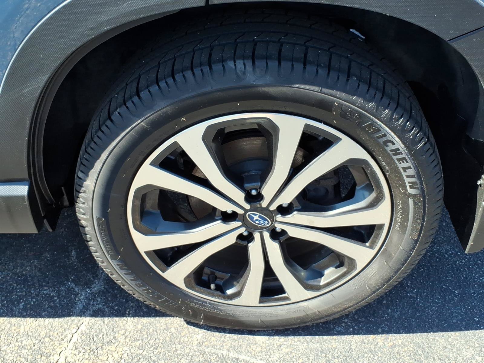 Used 2022 Subaru Forester Limited AWD/4WD image 6