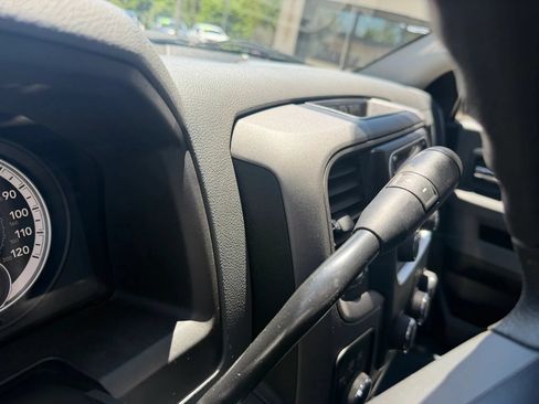 Used 2013 RAM 1500 Express AWD/4WD image 26