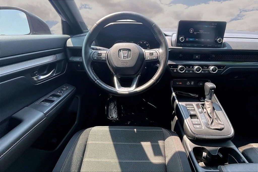 Used 2023 Honda CR-V Sport image 8