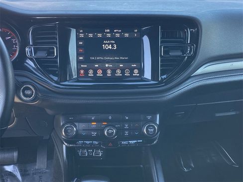Used 2022 Dodge Durango GT image 26