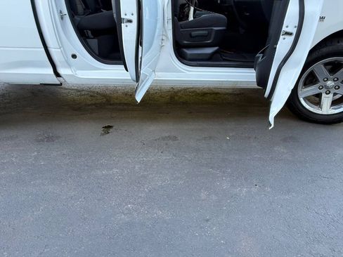 Used 2012 RAM 1500 Express AWD/4WD image 10