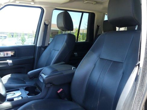 Used 2015 Land Rover LR4 HSE AWD/4WD image 13