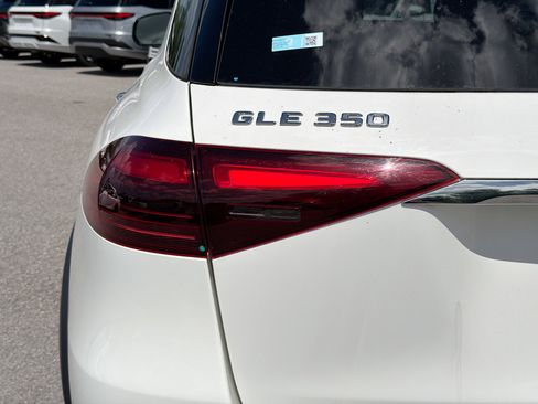 Used 2024 Mercedes-Benz GLE 350 4MATIC image 10