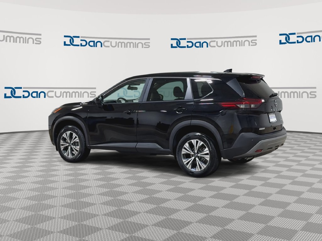 Used 2023 Nissan Rogue SV AWD/4WD image 7
