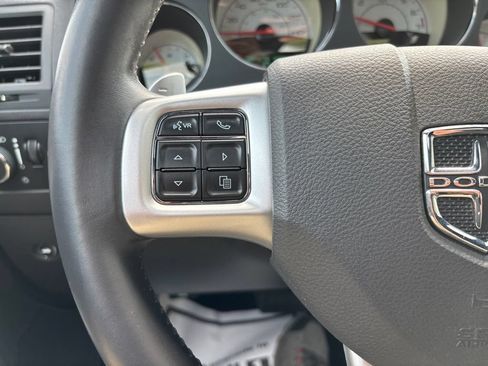 Used 2014 Dodge Challenger SXT Plus RWD image 18