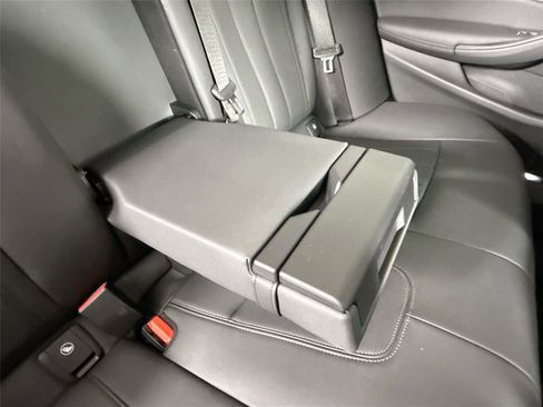 Used 2023 BMW 530e xDrive image 44