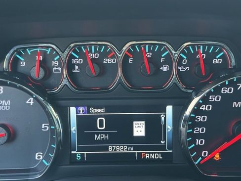 Used 2018 Chevrolet Tahoe LT image 47