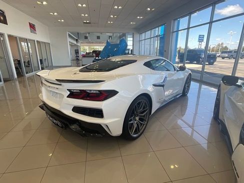 New 2025 Chevrolet Corvette Z06 image 7