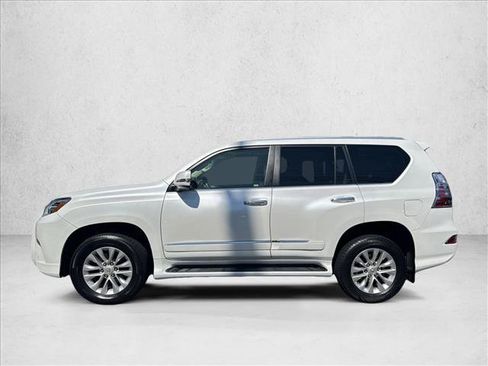 Used 2018 Lexus GX 460 Premium w/ Premium Package AWD/4WD image 10